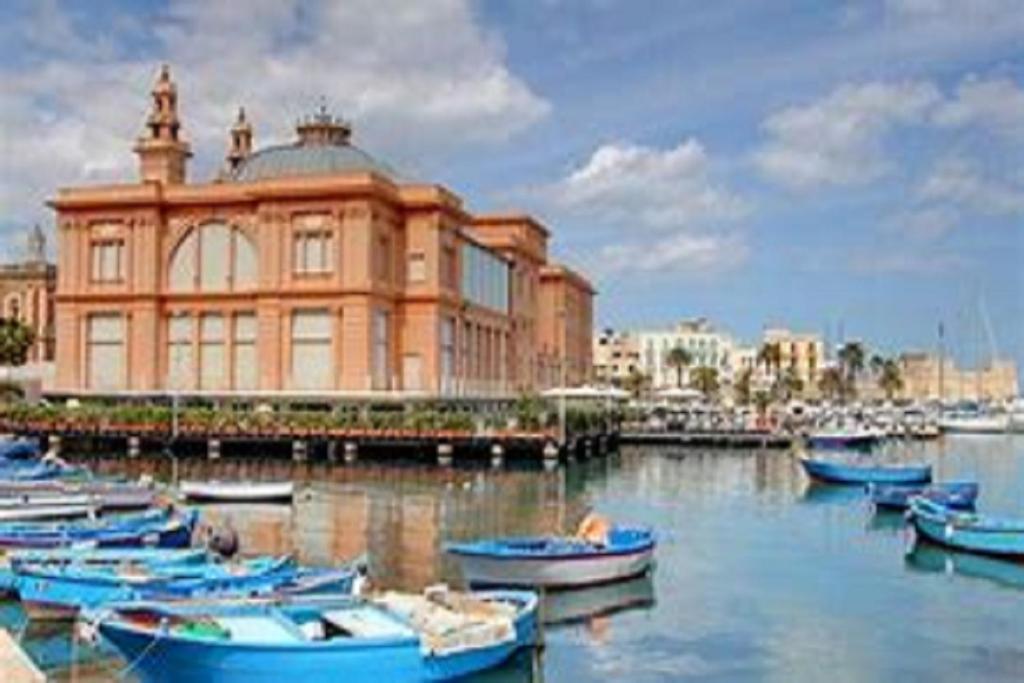 Residenza Trevisani Appartement Bari Buitenkant foto